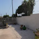 A Due Passi Dal Mare Tatil Evi *