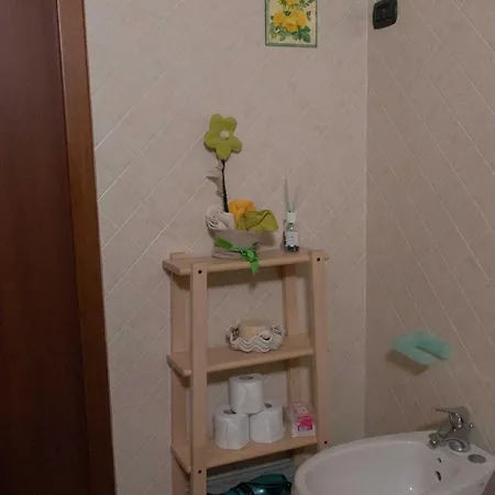 A Due Passi Dal Mare * Ното